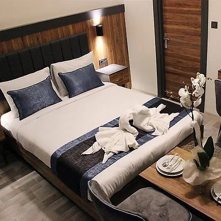Serene Hotel