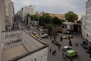 Serene فندق