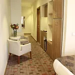 Hotell Serene 2*