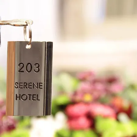 Hotell Serene