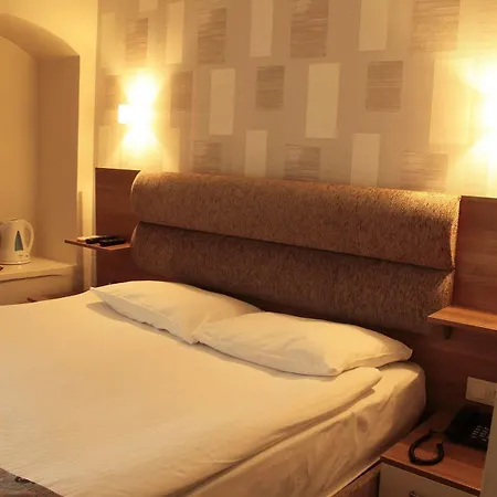 Serene Otel 2*