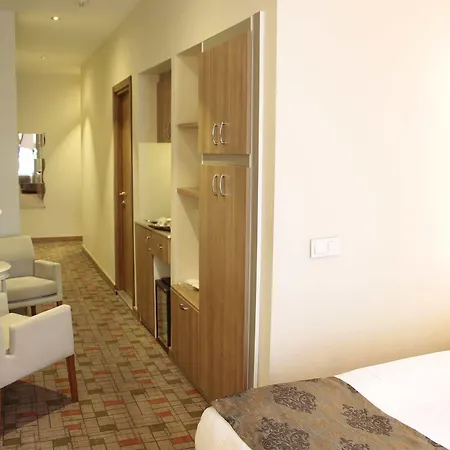 Hotell Serene